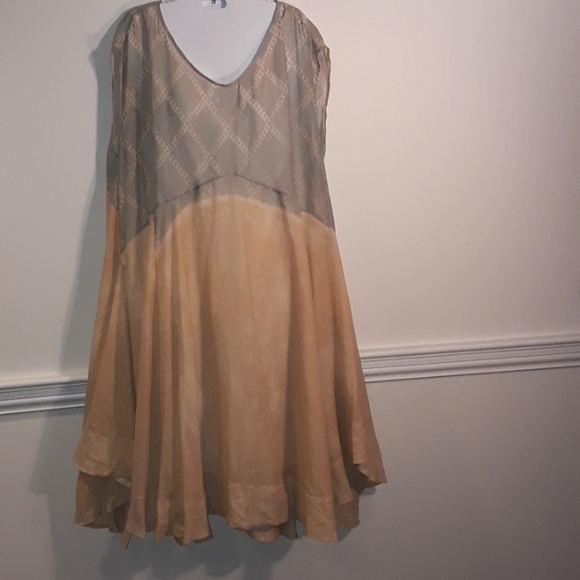 gary graham Dresses & Skirts - Gary graham raime tan/grey sleeveless oversized dress 8
